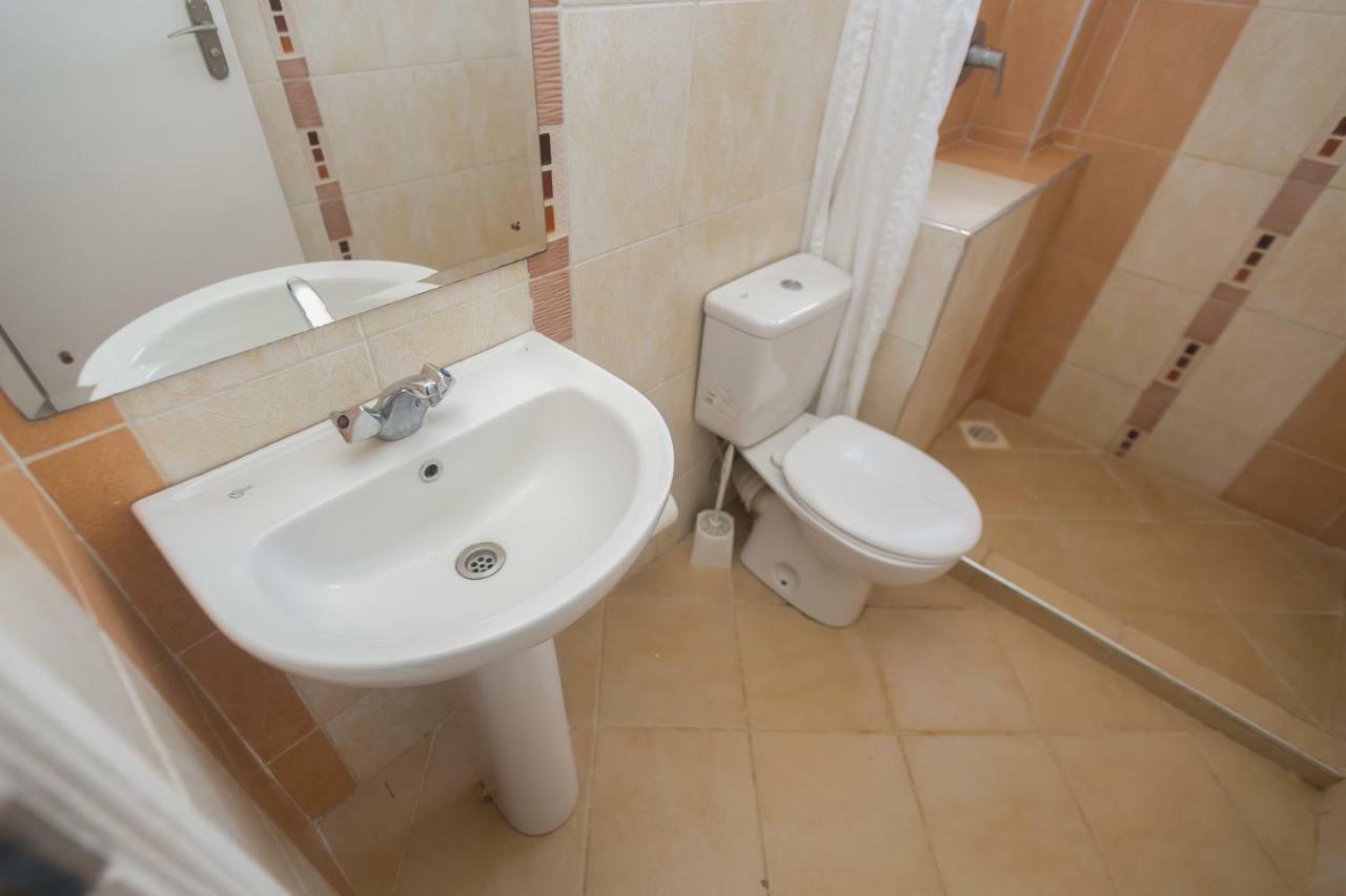 Corat Africa Hotel Hotel