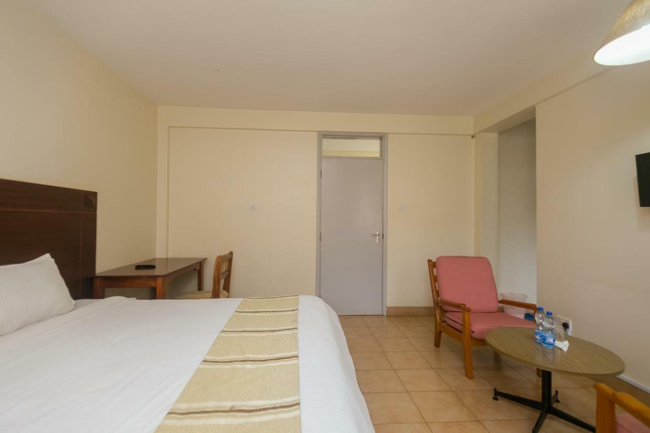 Corat Africa Hotel Отель 3*